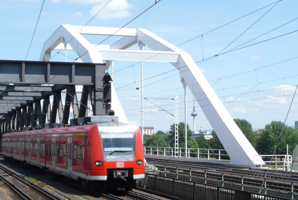 Vrn-th S-bahn-rheinbruecke-ma-lu _custom_